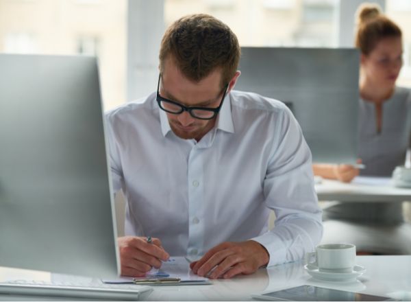 La formation d'anglais permet au responsable de communication de monter en niveau. à Quimper